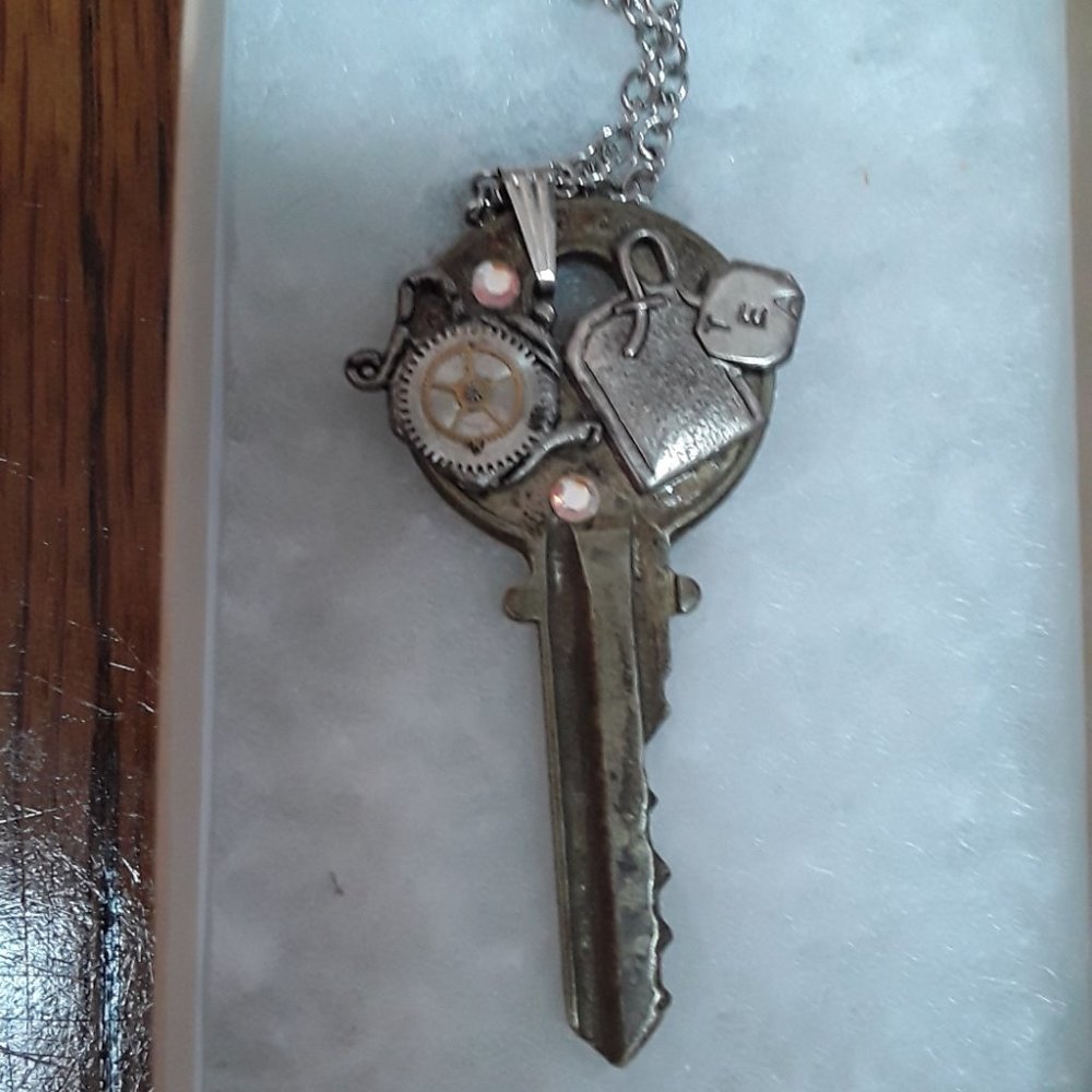 vintage necklace